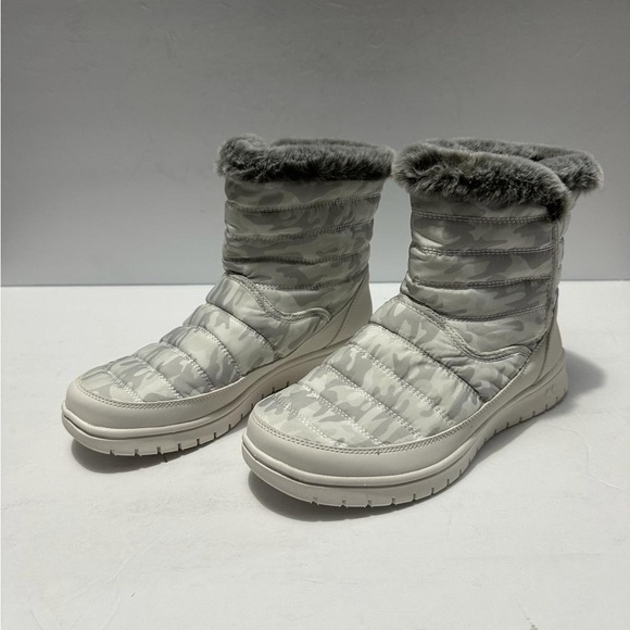 Ryka Women's Suzy Winter Booties Fur White Camo 8m - Picture 6 of 9